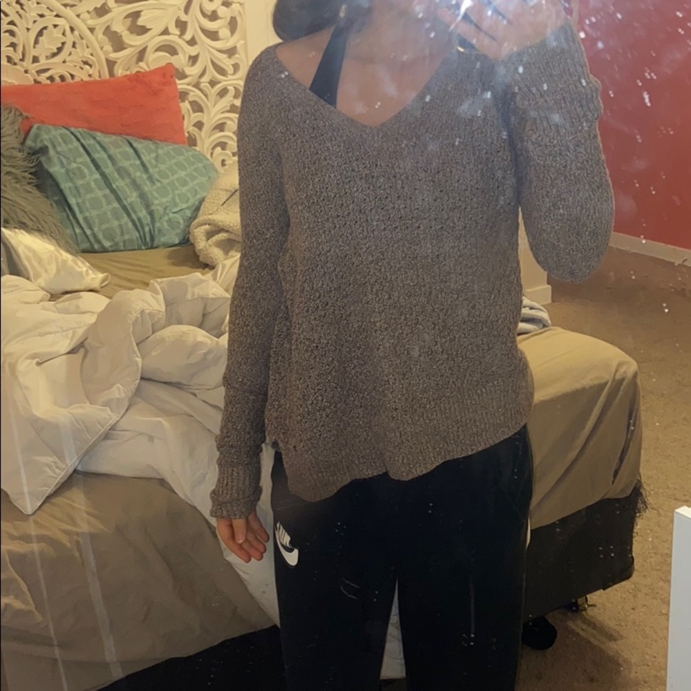 American eagle sweater